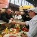 Francois Bayrou visite le Salon International de l'Agriculture. thumbnail