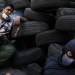 CRISE EN THAILANDE (SUITE): AFFRONTEMENT DES PARTISANTS DES CHEMISES ROUGES, QUI RECLAMENT LA DEMISSION DU GOUVERNEMENT DEPUIS PLUS DE 2 MOIS, ET LES FORCES MILITAIRES THAILANDAISES. thumbnail