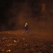 AFFRONTEMENTS SUR LA PLACE TAHRIR ENTRE LES MILITAIRES ET LES REVOLUTIONNAIRES DEMANDANT QUE L'ARMEE CEDE LE POUVOIR. thumbnail