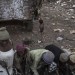 ACTION DE L'ASA, SOUTENUE PAR LA FONDATION RAOUL FOLLEREAU, POUR LA REINSERTION DE FAMILLES VENANT DE BIDONVILLES DANS LES CAMPAGNES. thumbnail