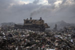 ACTION DE L'ASA, SOUTENUE PAR LA FONDATION RAOUL FOLLEREAU, POUR LA REINSERTION DE FAMILLES VENANT DE BIDONVILLES DANS LES CAMPAGNES. thumbnail