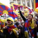 RASSEMBLEMENT SUR LE PARVIS DU TROCADERO CONTRE LA REPRESSION CHINOISE AU TIBET, A L'OCCASION DU PASSAGE DE LA FLAMME OLYMPIQUE A PARIS. thumbnail