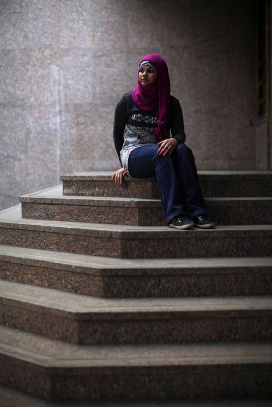 PORTRAIT DE SAMIRA IBRAHIM, FEMME EGYPTIENNE QUI ATTAQUE L'ARMEE APRES LUI AVOIR FAIT DES TESTS DE VIRGINITE DURANT LA REVOLUTION.