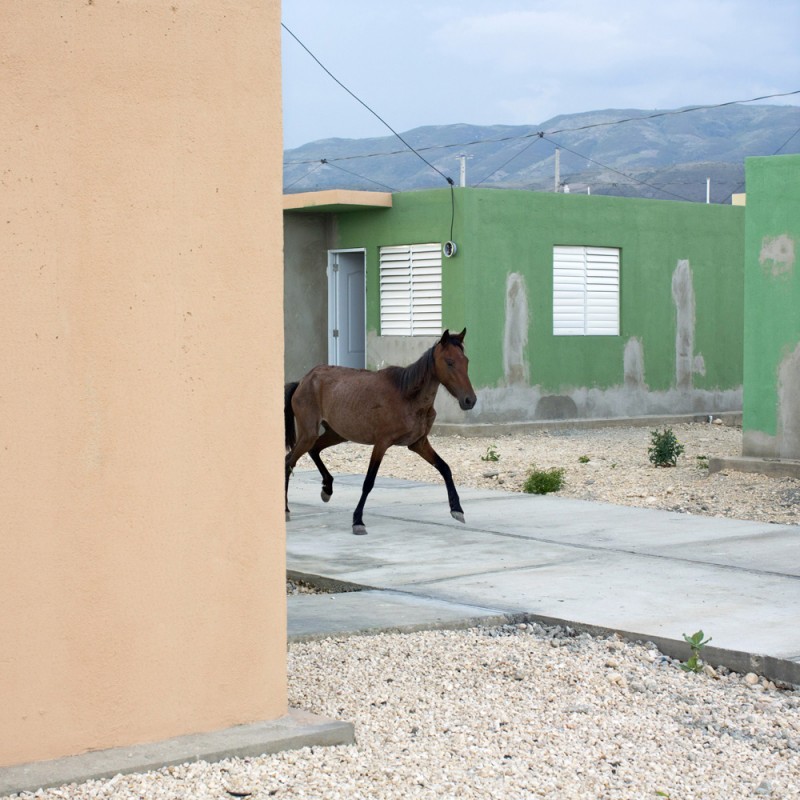 © Corentin Fohlen/ Divergence. Lumane Casimir, Haiti. 20 aout 2013