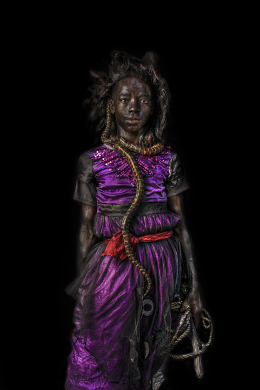 PORTRAITS DE COSTUMES LORS DU CARNAVALE DE JACMEL, HAITI 2016.