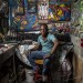PORTRAITS DE VENDEURS AU MARCHE EN FER, PORT-AU-PRINCE. thumbnail