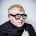 PORTRAIT DU CREATEUR DE MODE ALBER ELBAZ. thumbnail