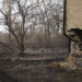 UN VILLAGE SUR LA LIGNE DE FRONT UKRAINIENNE. thumbnail