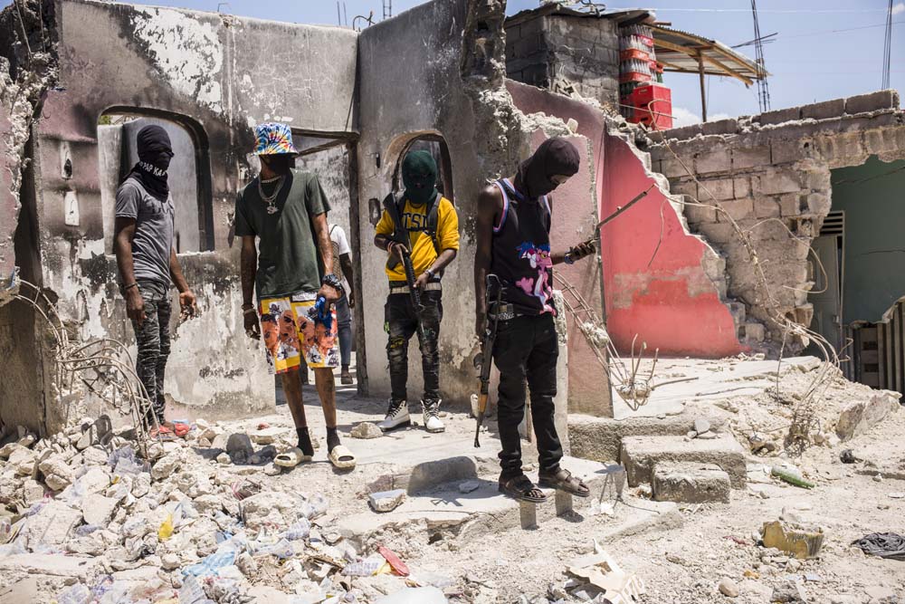 REPORTAGE SUR LES CONSEQUENCES DE LA GUERRE DES GANGS A PORT-AU-PRINCE.