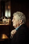 PORTRAIT DE BERNARD CERQUIGNILI, LINGUISTE. thumbnail