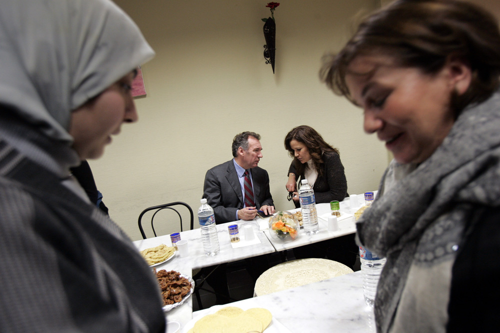 Deplacement de Francois Bayrou a Lille.