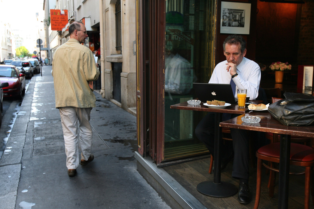 BAYROU074