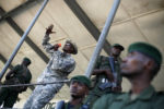 MEETING DU CHEF DES REBELLES, LE GENERAL LAURENT NKUNDA, DANS LE STADE DE RUSHURU, REGION DU NORD-KIVU. thumbnail