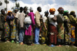 PRESENCE DES FORCES DE L'ONU (MONUC) PRES DU CAMP DE KIBATI, AU NORD DE GOMA. thumbnail