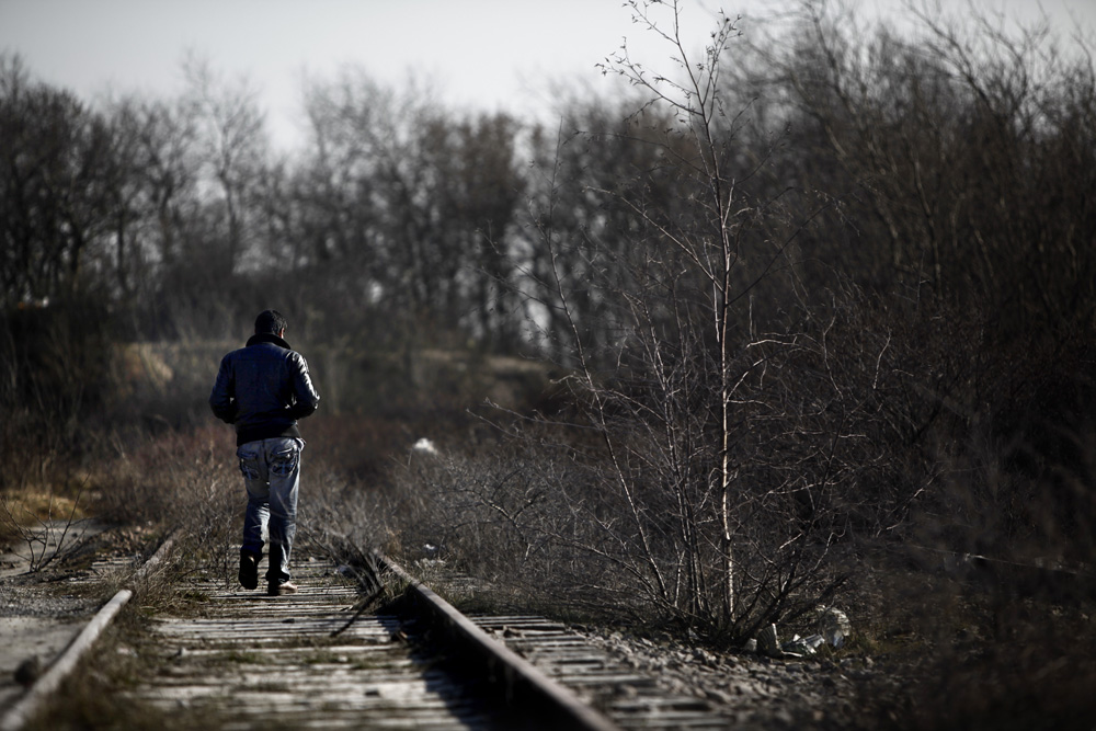 LES MIGRANTS DE CALAIS. (Extrait du Reportage)