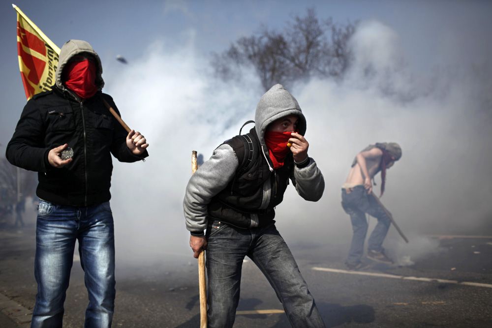 MANIFESTATION LORS DU CONTRE-SOMMET DE L'OTAN A STRASBOURG.