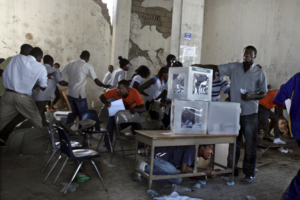 1ER TOUR DES ELECTIONS A PORT-AU-PRINCE, HAITI.