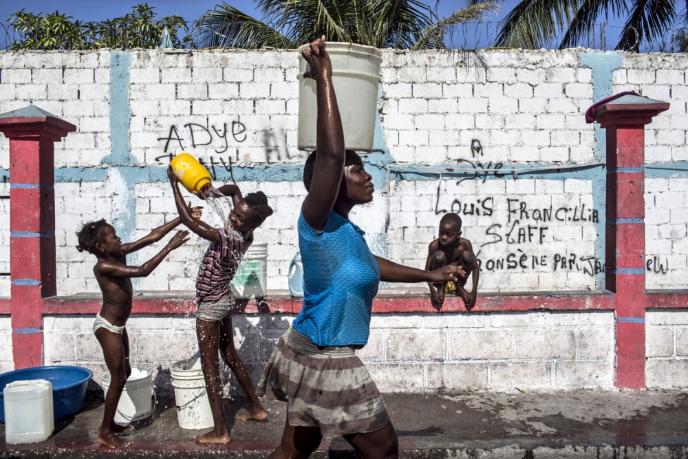 VIE QUOTIDIENNE A PORT-AU-PRINCE, HAITI, 3 ANS APRES LE SEISME.