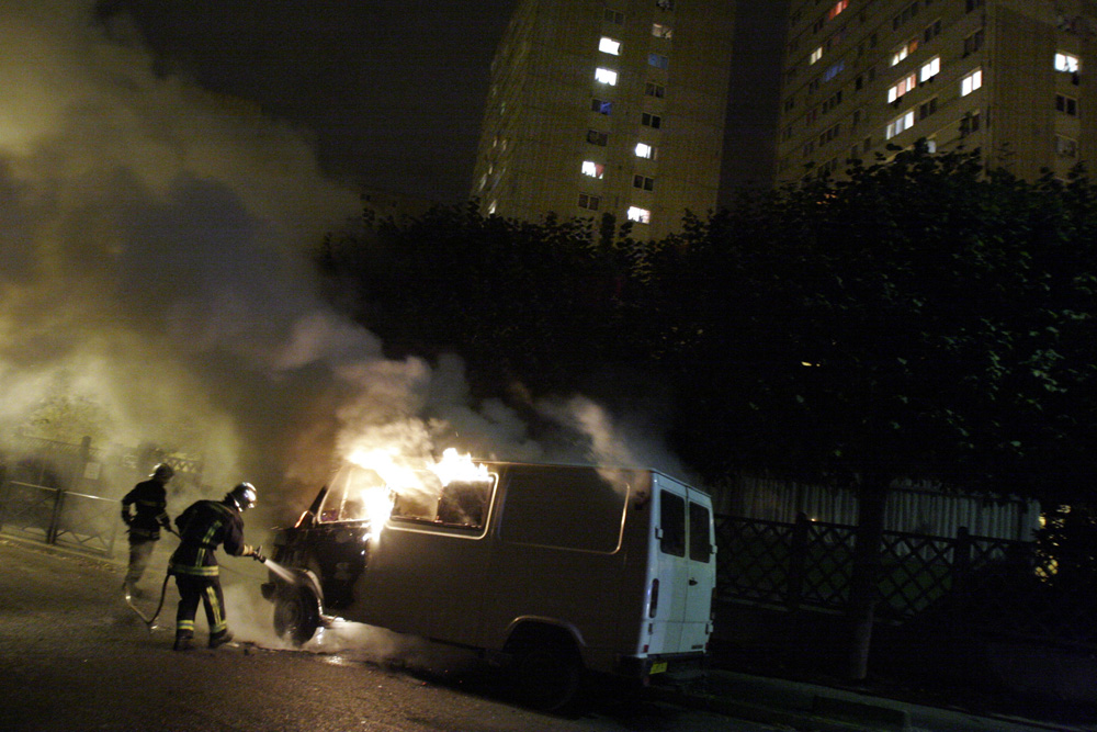 #RETROSPECTIVE#  NOVEMBRE 2005: LES EMEUTES EN BANLIEUE.