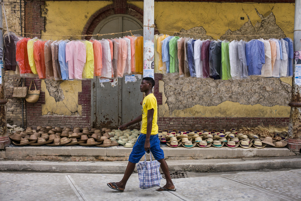 PREPARATIFS POUR LE CARNAVAL DE JACMEL 2016