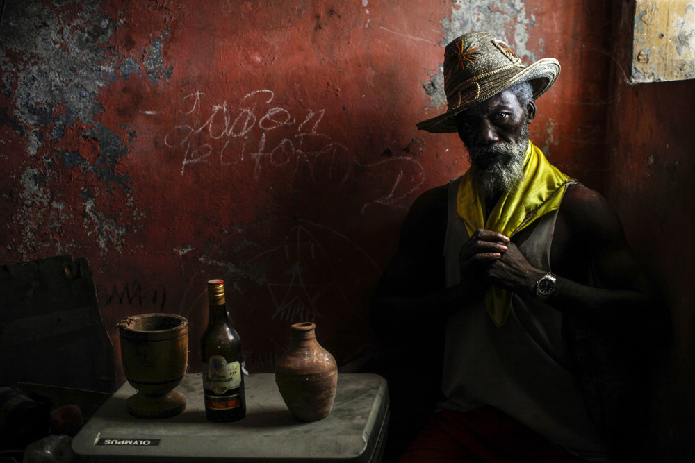 PORTRAITS DES HABITANTS DE LEOGANE.