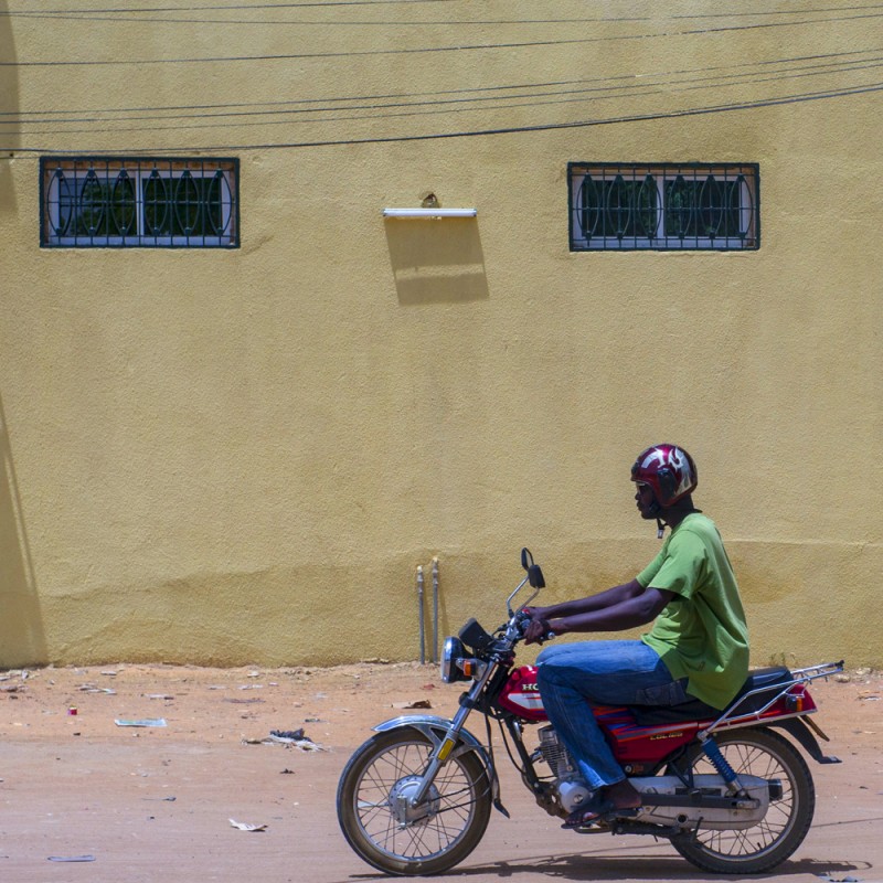 © Corentin Fohlen/ Divergence. Ndjamena, tchad. 28 mai 2014. Serie