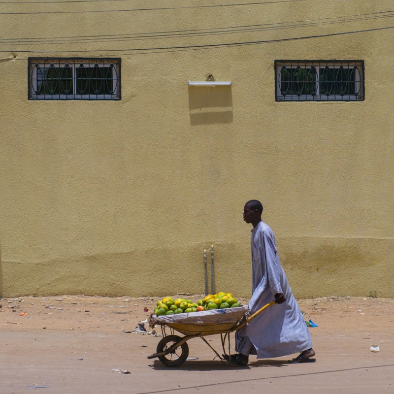 © Corentin Fohlen/ Divergence. Ndjamena, tchad. 28 mai 2014. Serie