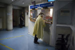 IMMERSION AUX URGENCES DE L'HOPITAL LARIBOISIERE A PARIS. thumbnail