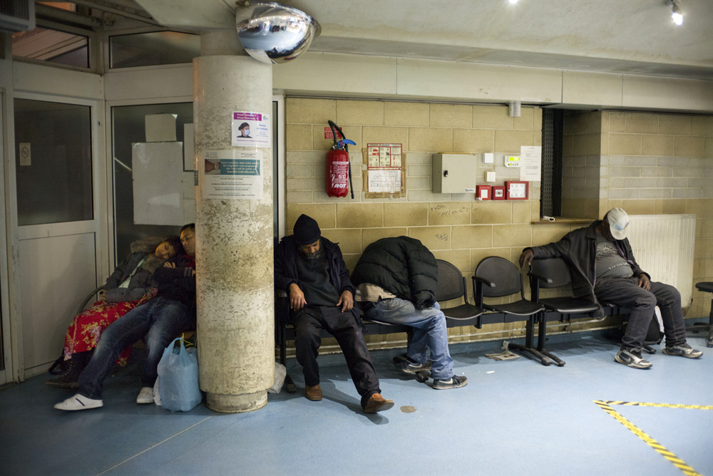 IMMERSION AUX URGENCES DE L'HOPITAL LARIBOISIERE A PARIS.