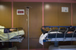 IMMERSION AUX URGENCES DE L'HOPITAL LARIBOISIERE A PARIS. thumbnail