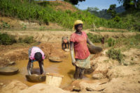 REPORTAGE SUR LES RESSOURCES EN OR EN HAITI thumbnail