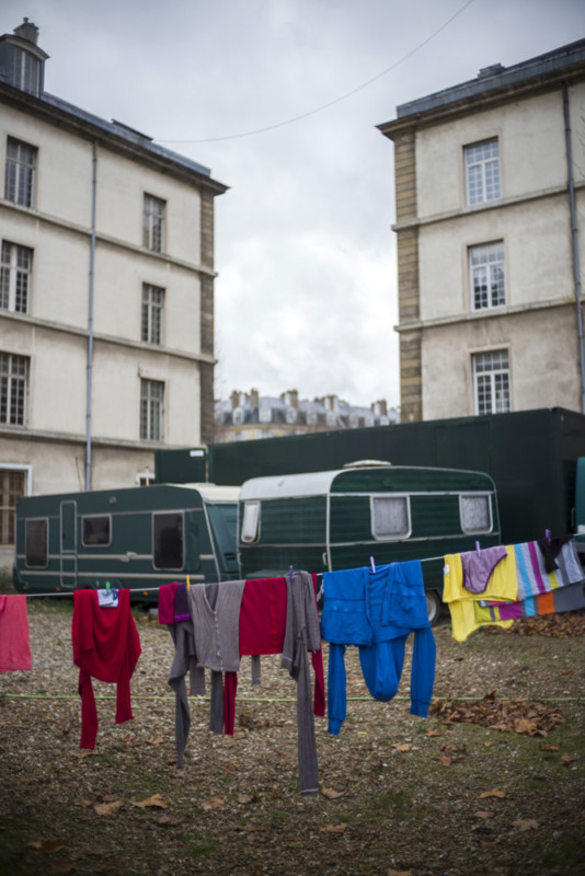 LES COULISSES DU CIRQUE ROMANES.