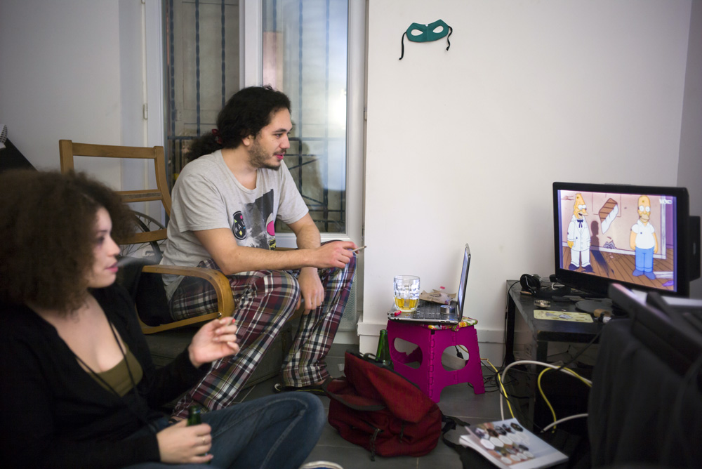 SAMI ET SABRINE, JEUNE COUPLE DE TUNISIENS, REFUGIES EN FRANCE.