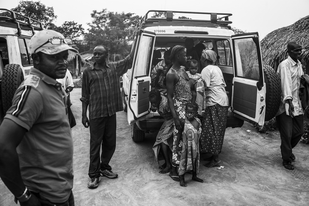 REFUGEES FROM CAR LIVE FROM SEVERAL MONTHS ALONG THE UBANGUI RIVER, IN NORTH CONGO DRC.