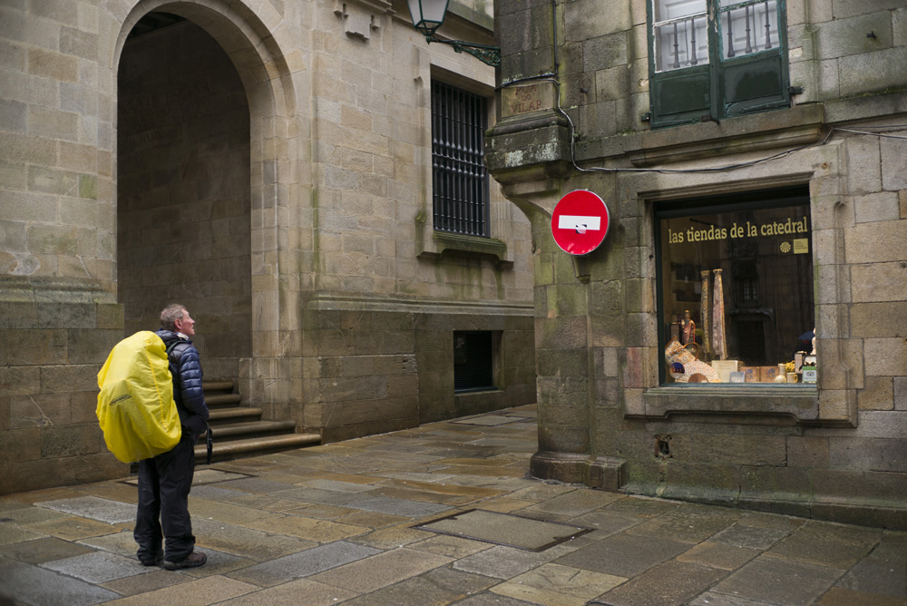 LE PELERINAGE DE SAINT-JACQUES-DE-COMPOSTELLE, SUR LE CAMINO FRANCES EN ESPAGNE.