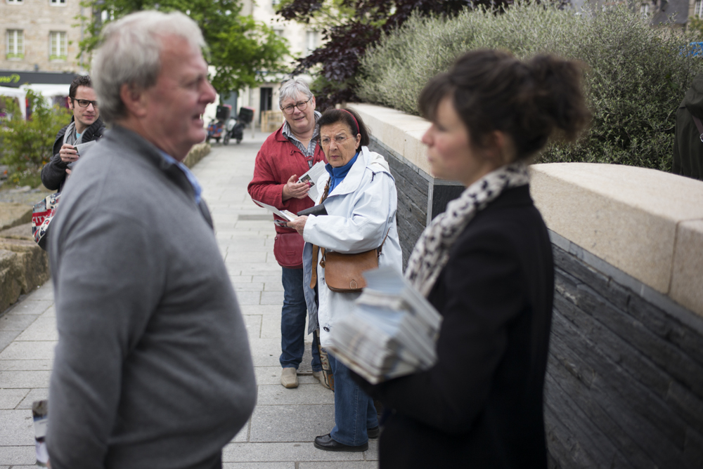 REPORTAGE SUR UNE  CANDIDATE AUX LEGISLATIVES 2017, SANDRINE LE FEUR, DANS LE FINISTERE.