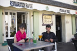 REPORTAGE SUR UNE  CANDIDATE AUX LEGISLATIVES 2017, SANDRINE LE FEUR, DANS LA 4EME CIRCONSCRIPTION DU FINISTERE. thumbnail