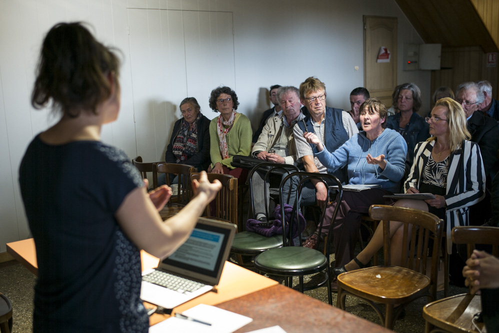 GRAINE DE DEPUTEE: DES CHAMPS BIO AUX BANCS DE L'ASSEMBLEE NATIONALE, SANDRINE LE FEUR.