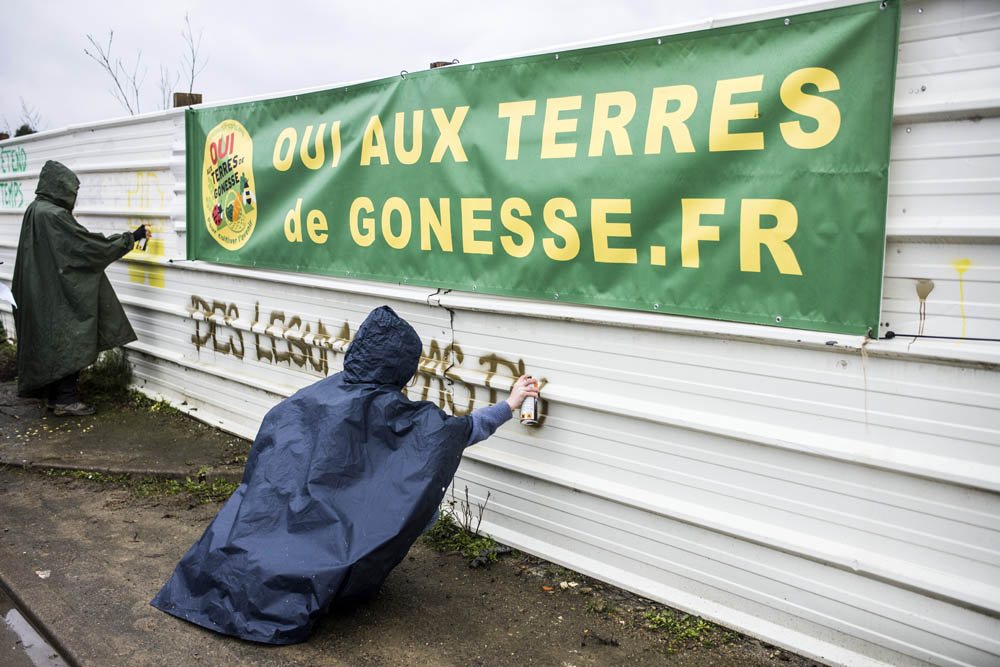 OUVERTURE DE LA ZAD DE GONESSE, CONTRE LA BETONNISATION DES TERRES AGRICOLES.