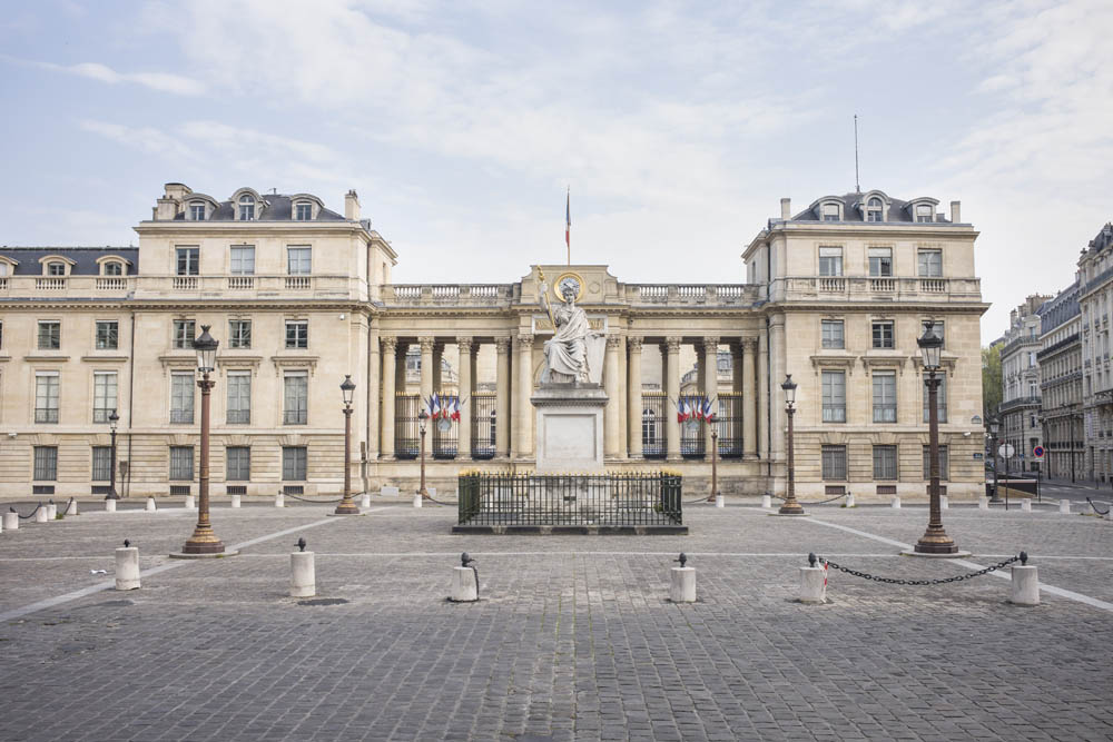 PARIS, VILLE DESERTEE DURANT LE CONFINEMENT DE L'EPIDEMIE DU CORONAVIRUS.