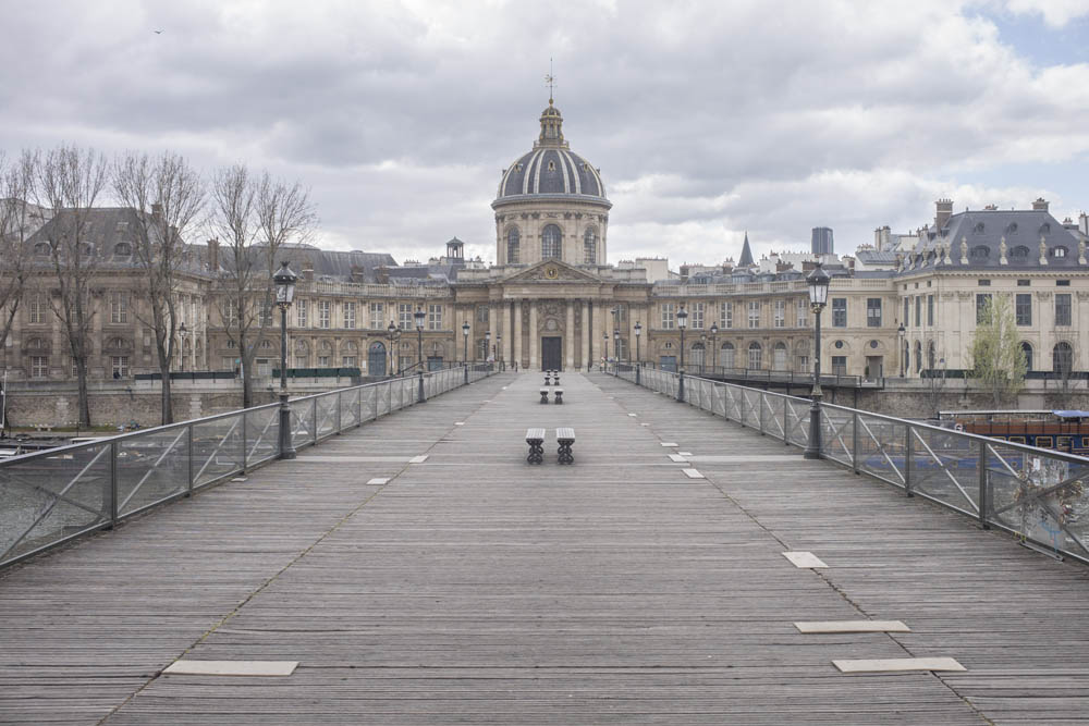 PARIS, VILLE DESERTEE DURANT LE CONFINEMENT DE L'EPIDEMIE DU CORONAVIRUS.