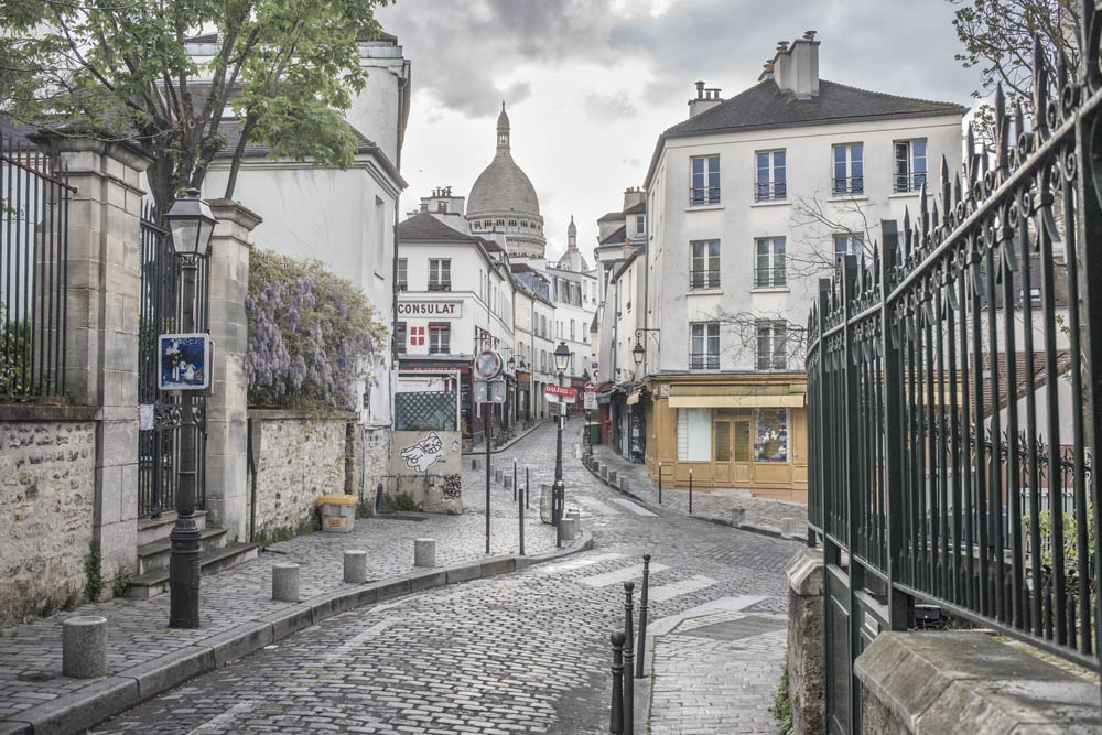 PARIS, VILLE SOUS CONFINEMENT