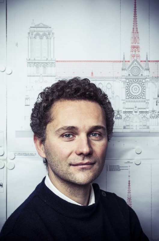 PORTRAIT DE REMI FROMONT, ARCHITECTE EN CHEF DES MONUMENTS HISTORIQUES.