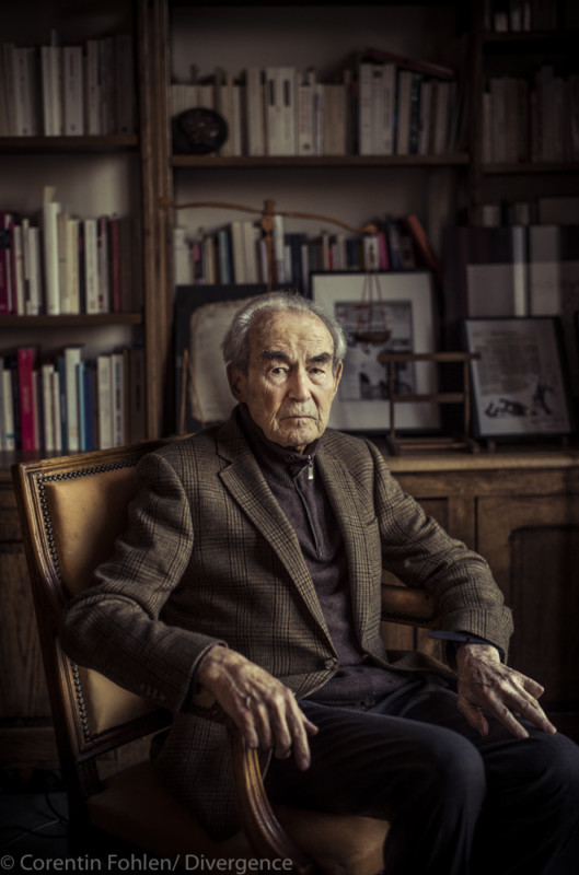 PORTRAIT DE ROBERT BADINTER.