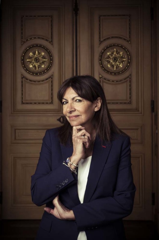 PORTRAIT D'ANNE HIDALGO, MAIRE DE PARIS.