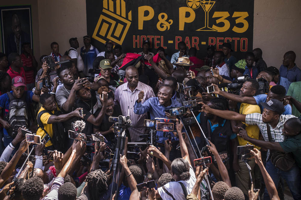 PORTRAIT DE JEAN-CHARLES MOISE, HOMME POLITIQUE HAITIEN.