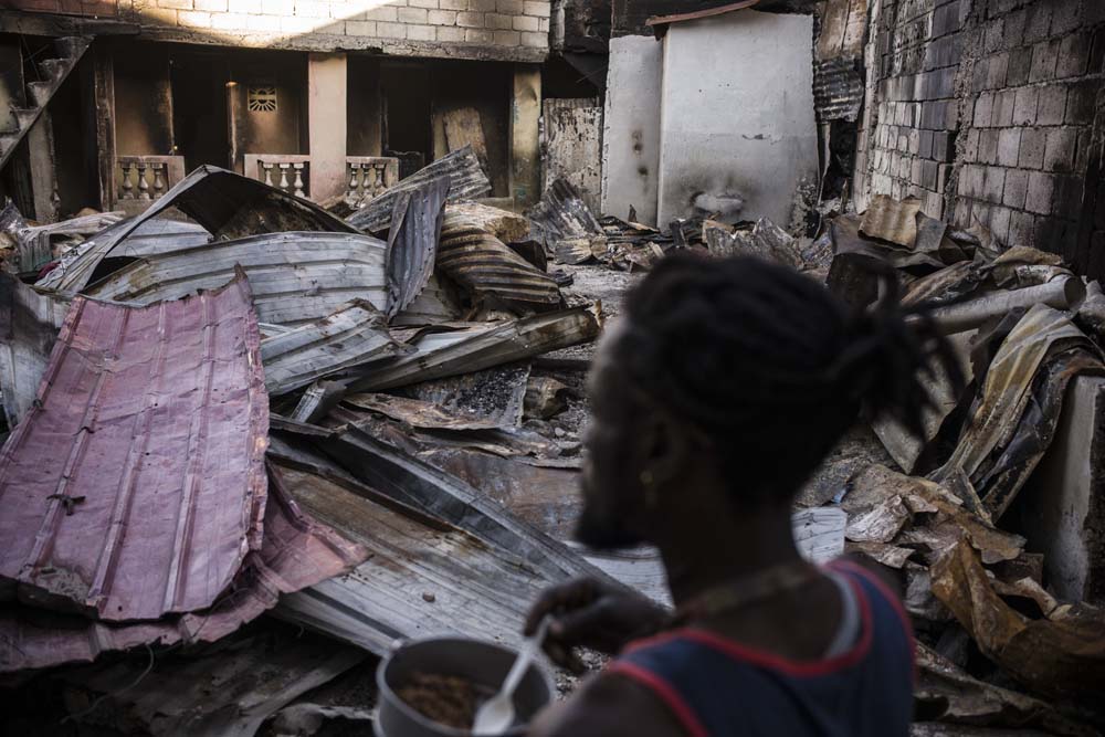 REPORTAGE SUR LES CONSEQUENCES DE LA GUERRE DES GANGS A PORT-AU-PRINCE.