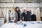 REPORTAGE SUR LES PREPARATIFS DU COSTUME D'ACADEMICIEN DU CHEF GUY SAVOY. thumbnail